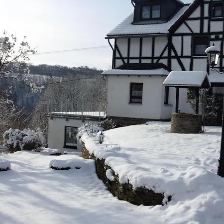 In Mit Whirlpool By Interhome *